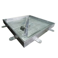 Уличный люк под брусчатку Проспект-Ц оцинкованный с монтажными пластинами усиленный на выносных петлях с газлифтами для колодца